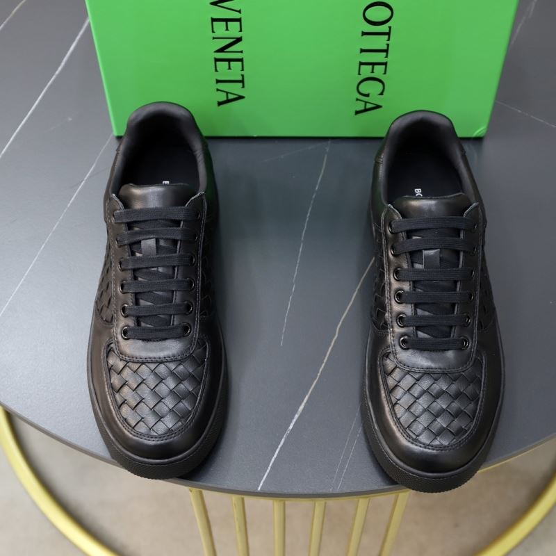 bo*te*ga Ve*ne*ta casual shoes